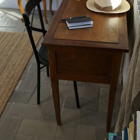 Lantgård Marrucheti 82 *